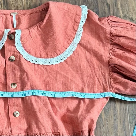 Free People Blouse with Lace Trim Peter Pan Collar - Picture 3 of 9